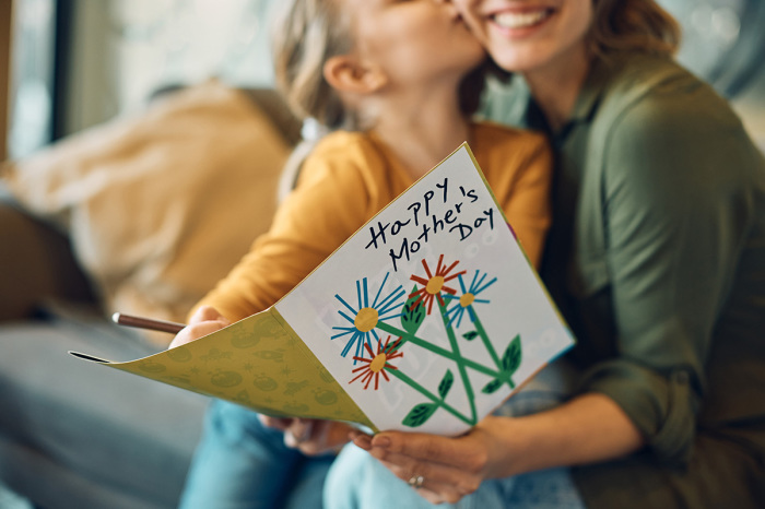 Mother’s Day will be boon for church attendance, retailers expecting $34.1B in spending
